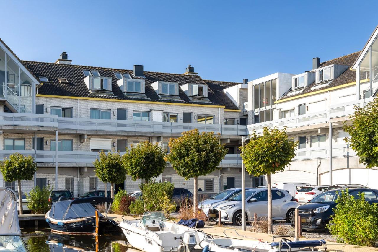 Luxury Apartment Near Utrecht & Amsterdam Брукелен Екстериор снимка